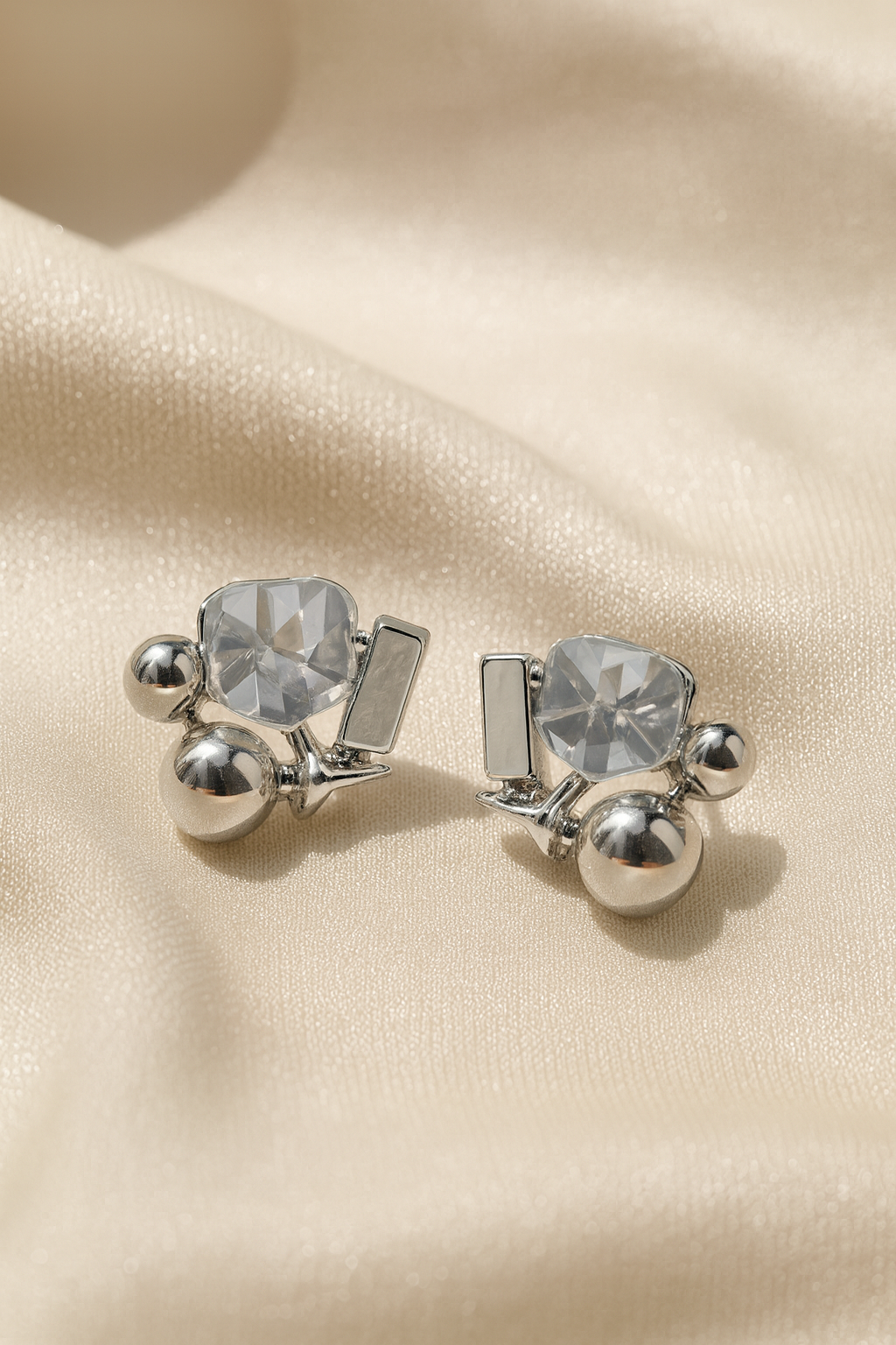 Jewello fancy silver plated muti shape stone stud anti tarnish Korean earring for women and girls.