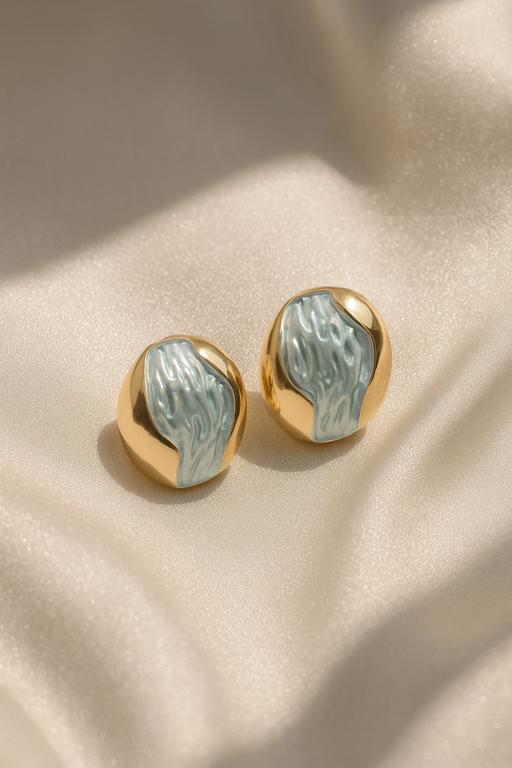 Jewello trendy gold-plated oval design dainty Korean earring for women and girls.