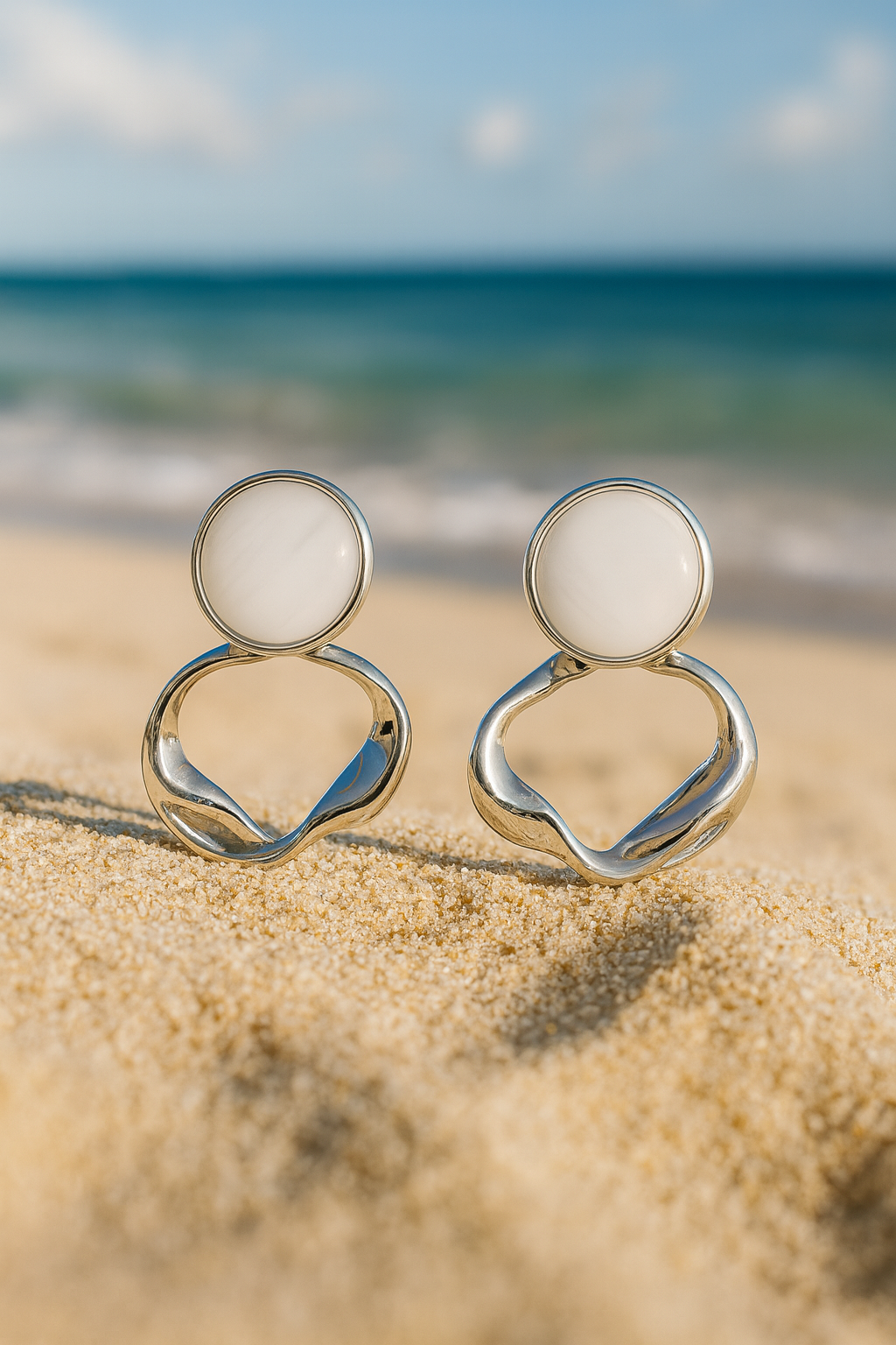 Jewello fancy silver plated round shape stone stud anti tarnish Korean earring for women and girls.