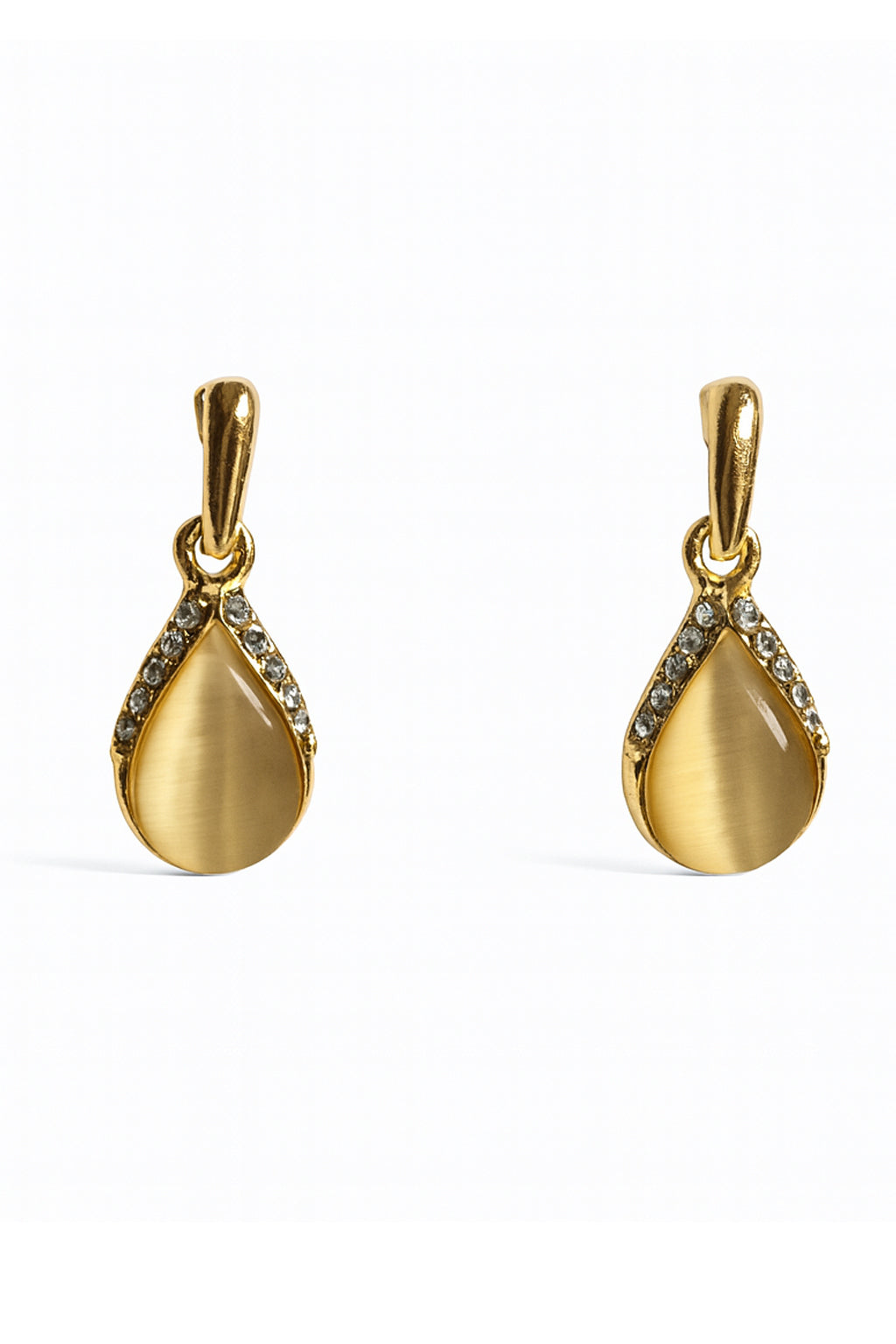 Jewello delicate gold-plated drop shape design with white stone stud chain pendant set for women and girls.
