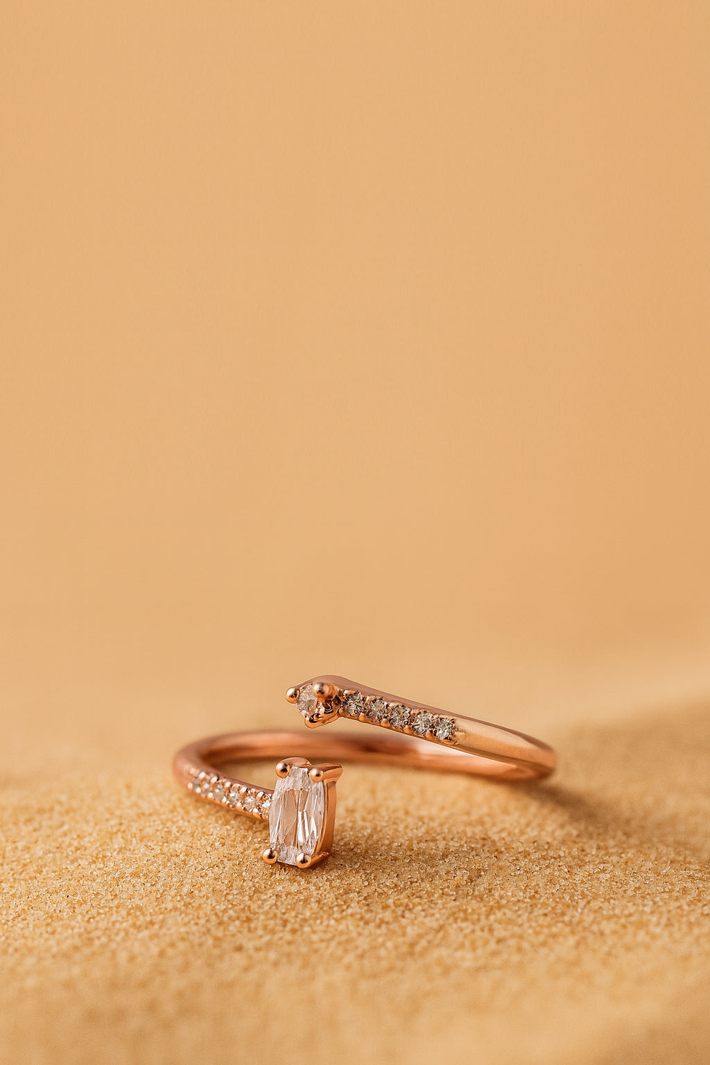 Jewello simple glorious rose gold plated and studded American diamond Adjustable finger ring for the women and girls.