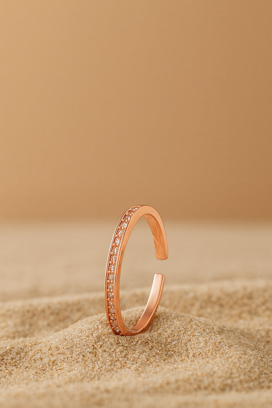 Jewello simple rose gold plated studded American diamond Adjustable finger ring for women and girls.