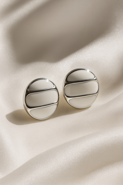 Jewello delicate silver-plated circle design anti tarnish dainty Korean earring for women and girls.