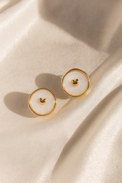 Jewello charming gold plated with heart design attached anti tarnish Korean earring for women and girls.