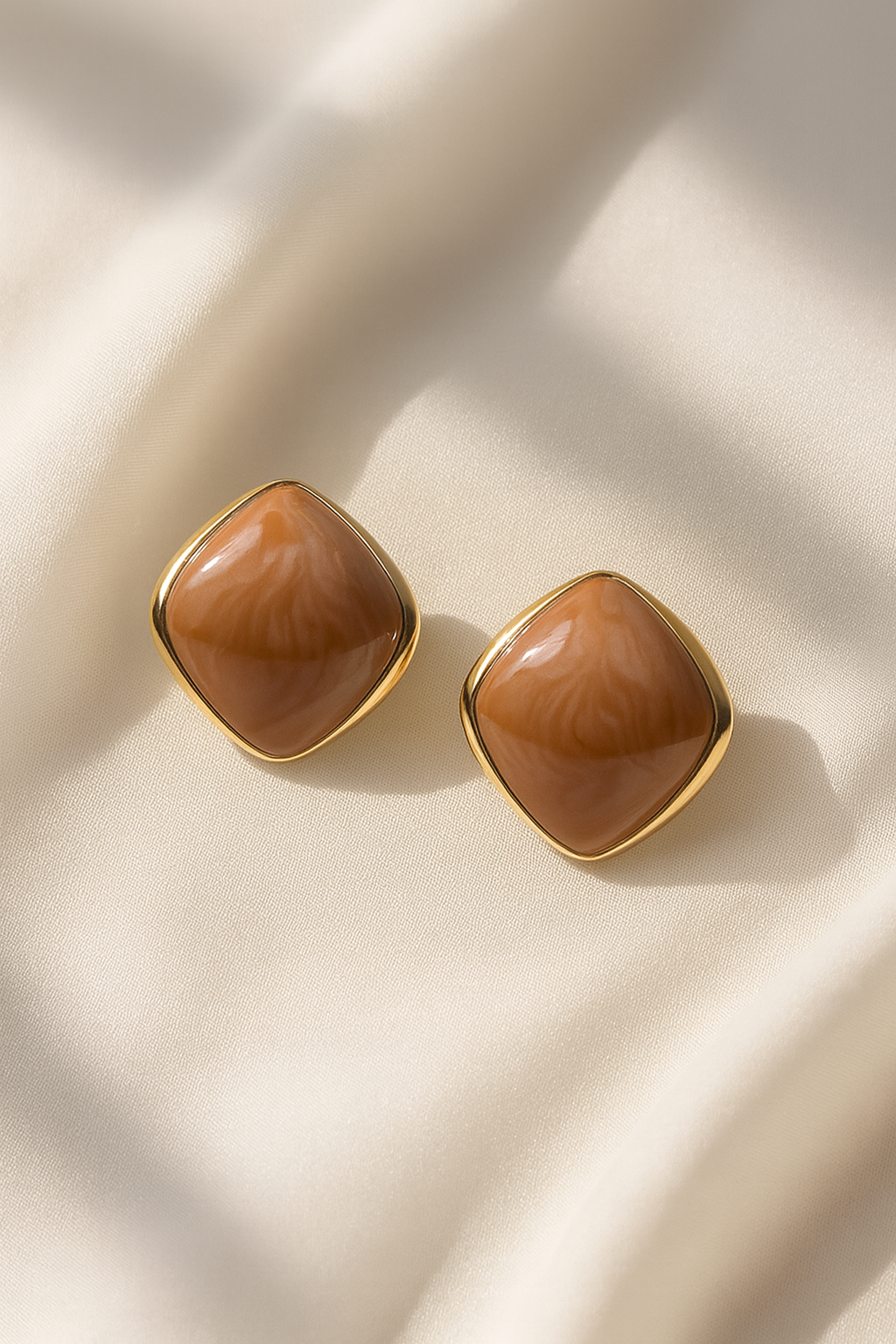 Jewello delicate gold-plated square design with brown stone stud anti tarnish dainty Korean earring for women and girls.