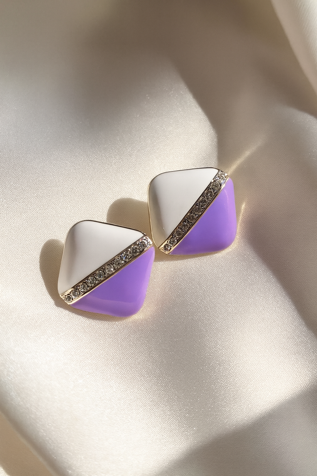 Jewello trendy square design and white purple colure  Korean earring for women and girls.
