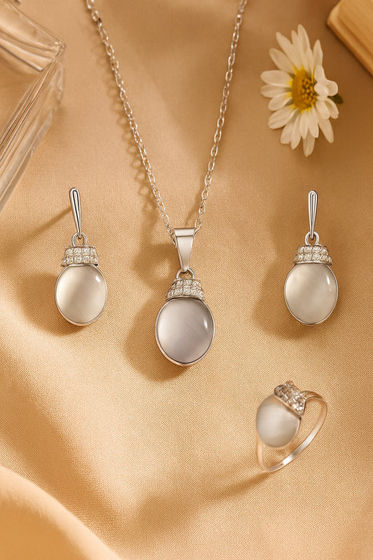 Jewello elegant silver-plated round shape design with white stone stud pendant chain set for women and girls.