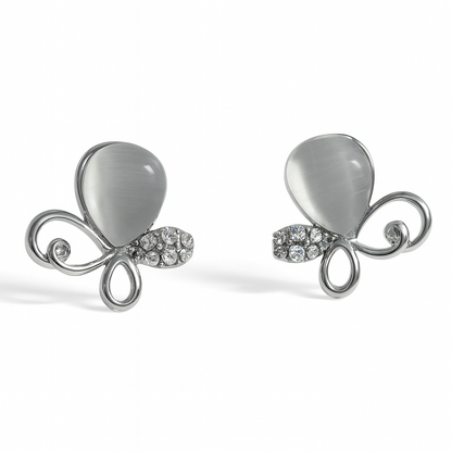 Jewello trendy silver-plated floral design with shimmering white stone stud pendant chain set for women and girls.
