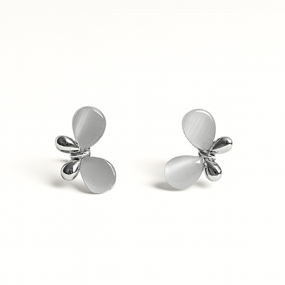 Jewello fancy silver plated floral design with white stone stud chain pendant set for women and girls.