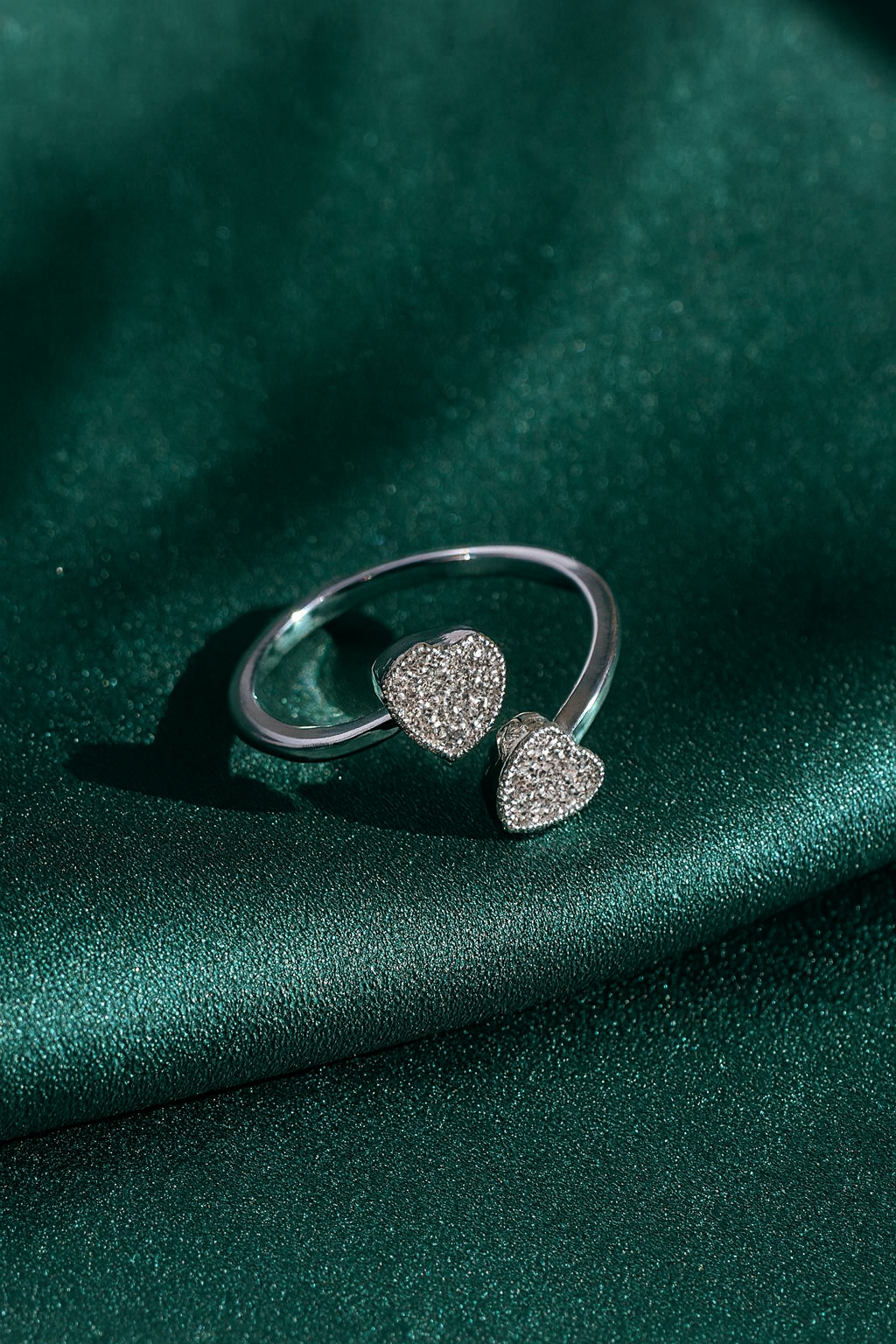 Jewello delicate silver plated and American diamond studded Adjustable finger ring for the women and girls.