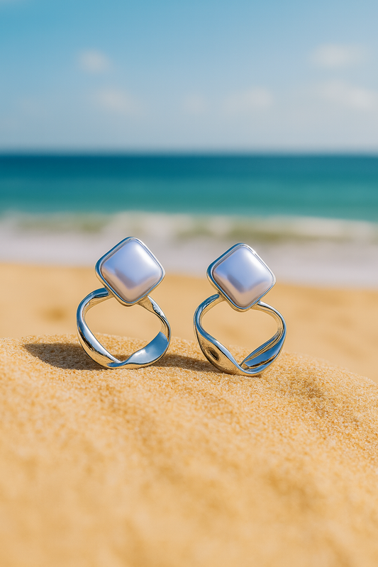Jewello elegant fancy silver plated Korean earring for women and girls.
