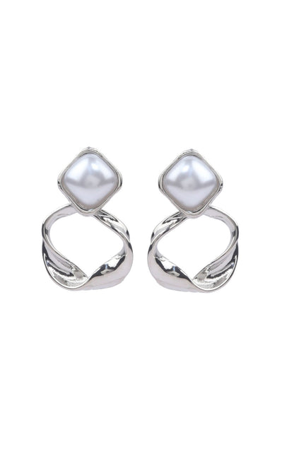 Jewello elegant fancy silver plated Korean earring for women and girls.