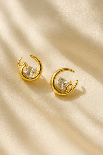 Jewello gold plated delicate Korean earring for women and girls.