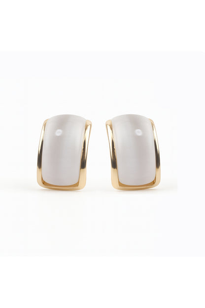 Jewello dainty delicate gold toned half-moon shape Bali clip on hoop anti tarnish Korean earring for women and girls.