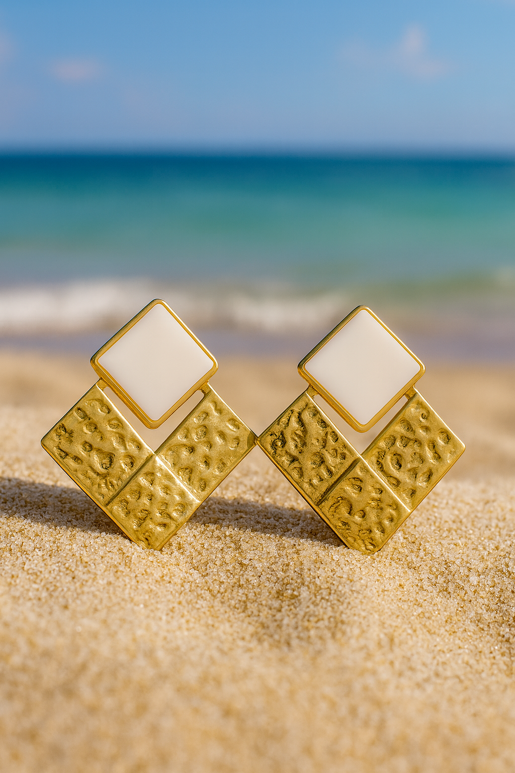 Jewello trendy gold-plated square design anti tarnish Korean earring for women and girls. Daily wear earring, party wear earring, office wear earring, gift for her.