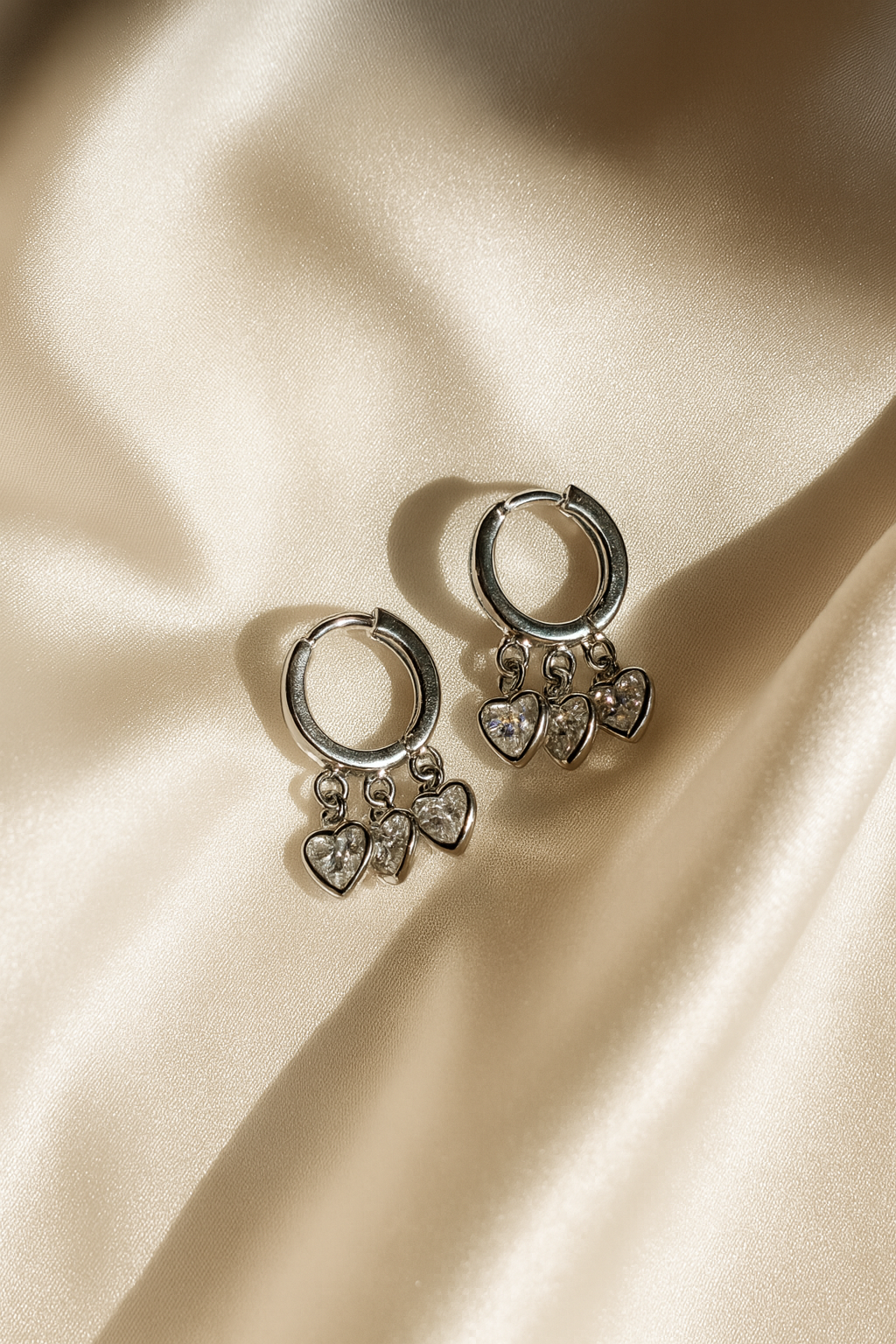 Jewello stylish sterling silver plated Bali Korean earring for women and girls.