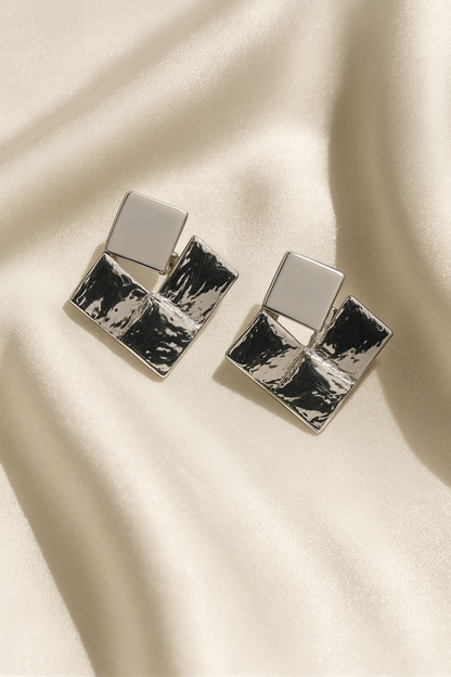 Jewello alluring silver plated square design anti tarnish Korean earring for women and girls.