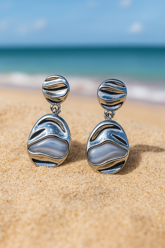 Jewello fashionable silver-plated anti tarnish Korean earring for women and girls.