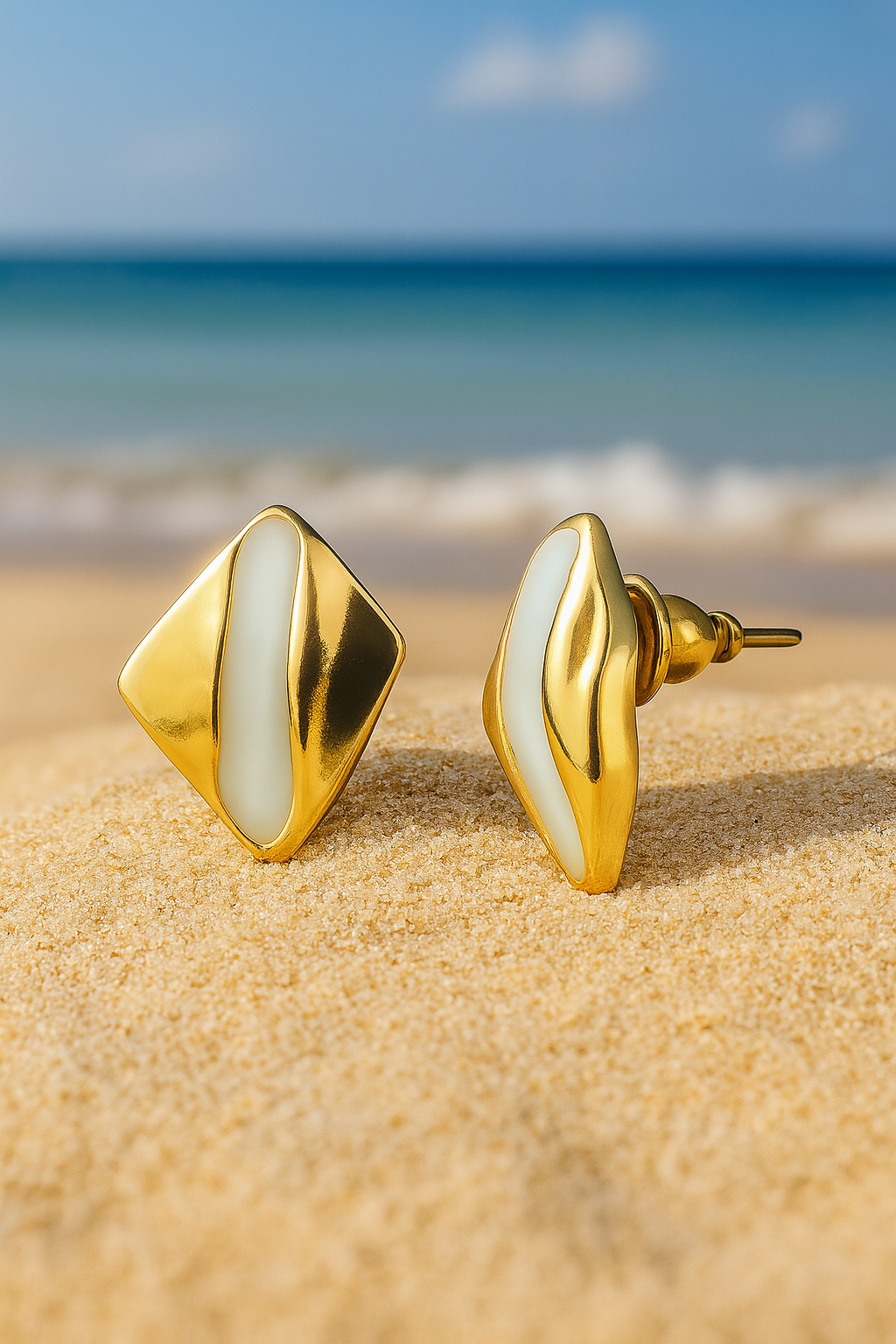 Jewello square design stainless steal anti tarnish dainty korean earring for women and girls. Daily wear earring, office wear earring, gift for her.